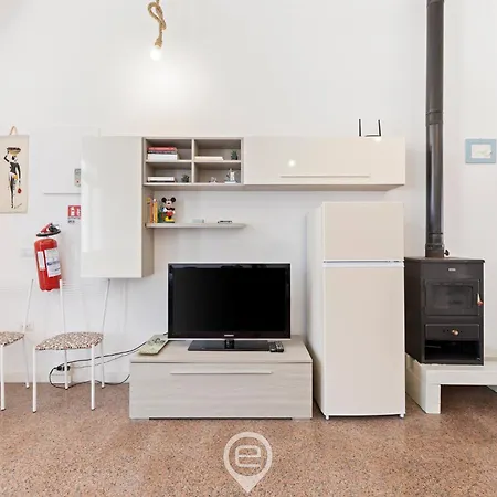 Estay - La Casa Di Amelie - Aircon - Wifi * Càbras