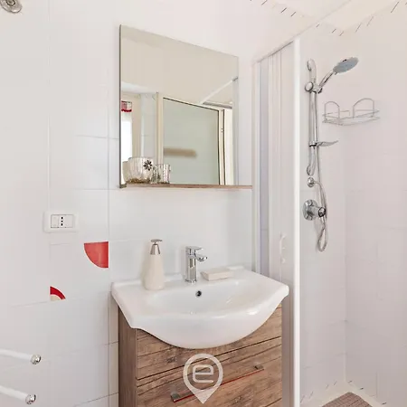 Estay - La Casa Di Amelie - Aircon - Wifi