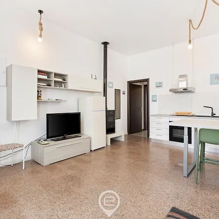 Estay - La Casa Di Amelie - Aircon - Wifi
